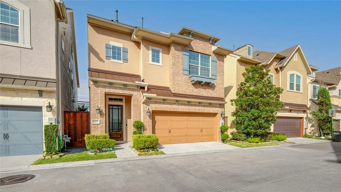 Photo of 1415 Devonshire Manor Lane