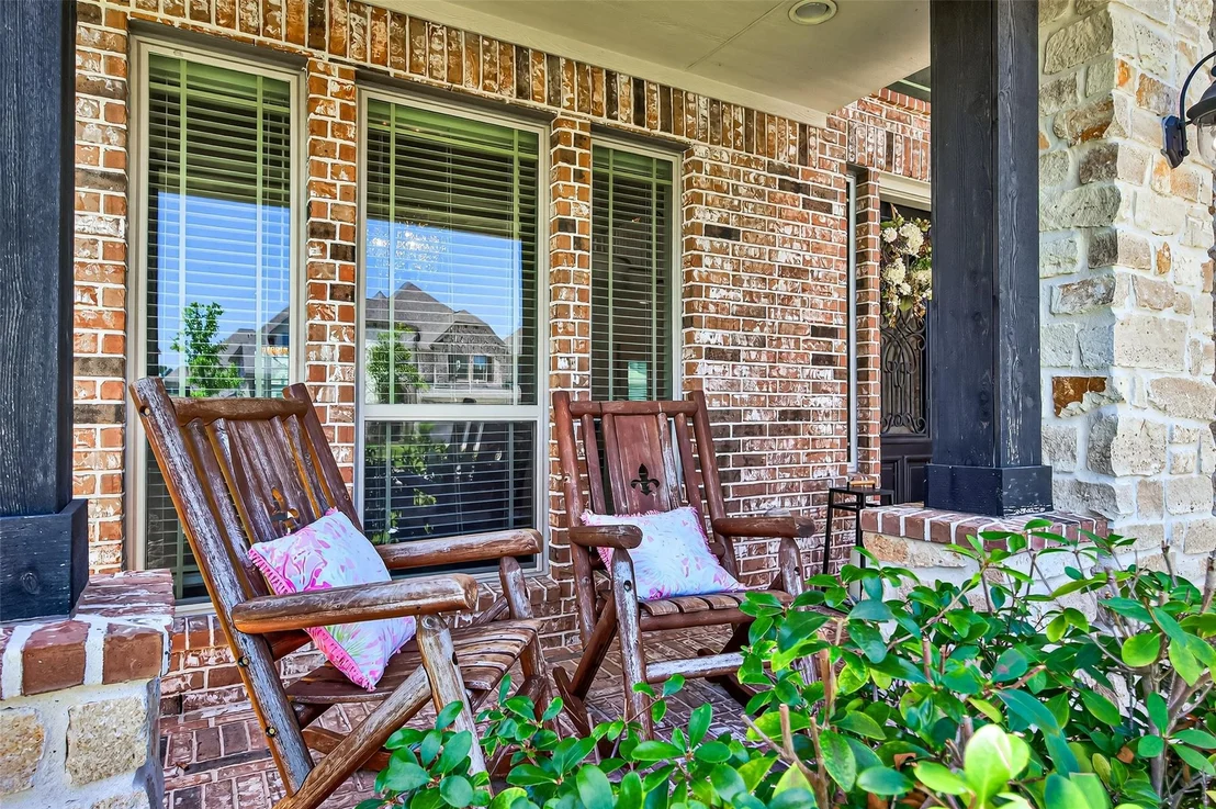 Photo of 20903 Silver Lance Drive