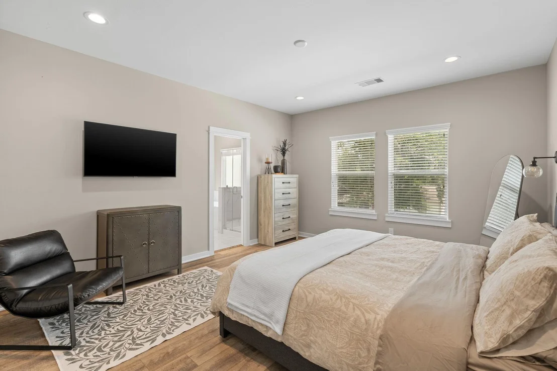 Photo of 413 Stonework Oaks Lane
