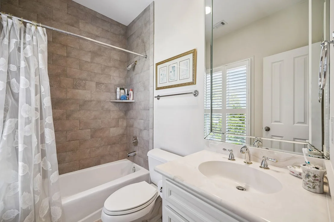 Photo of 5043 Tangle Lane