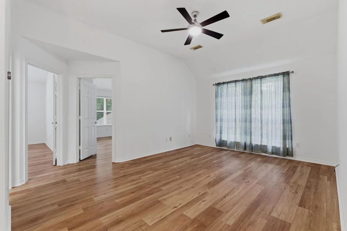 Photo of 2024 Old River Road