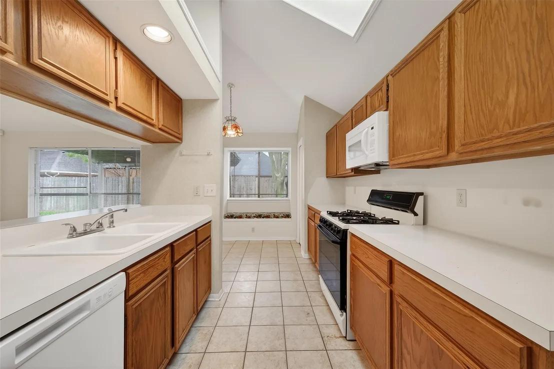 Photo of 17423 Saxon Drive