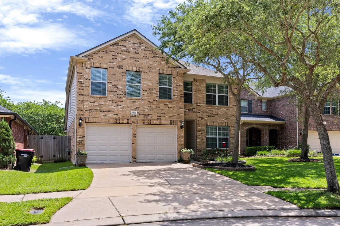 Photo of 7206 Toad Hollow