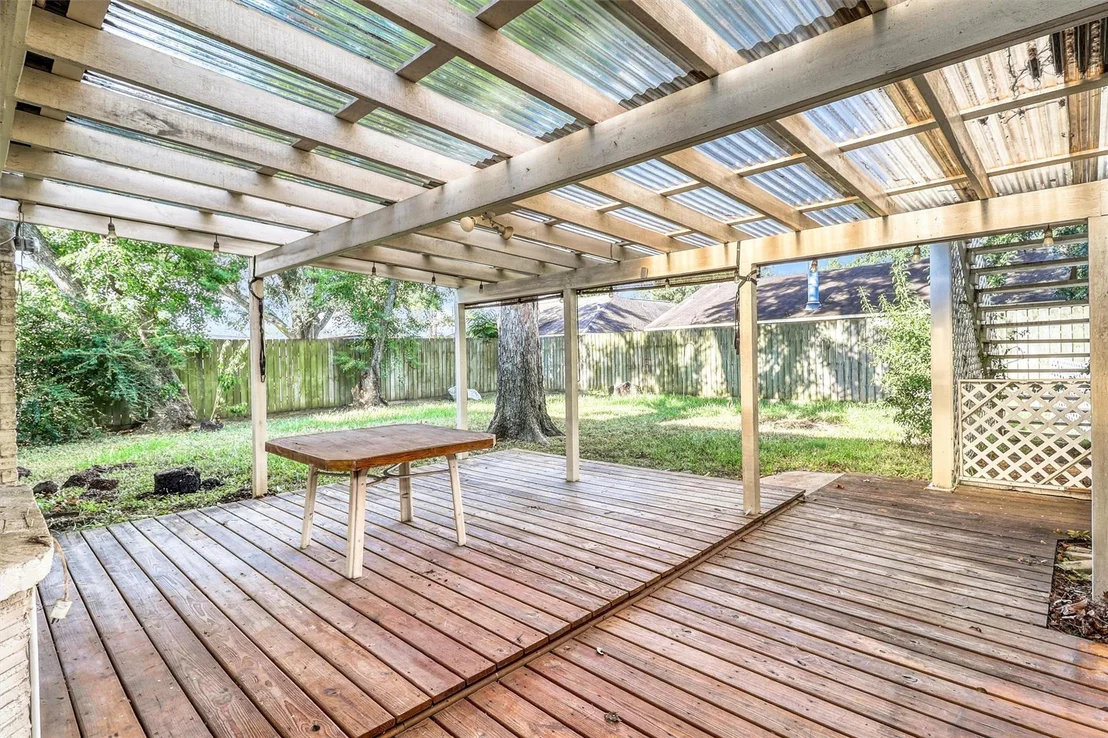 Photo of 534 Belwin Drive