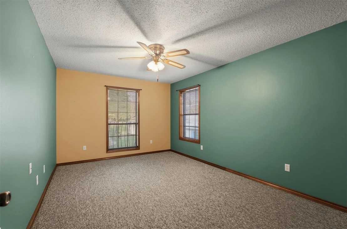Photo of 200 Cove View Drive