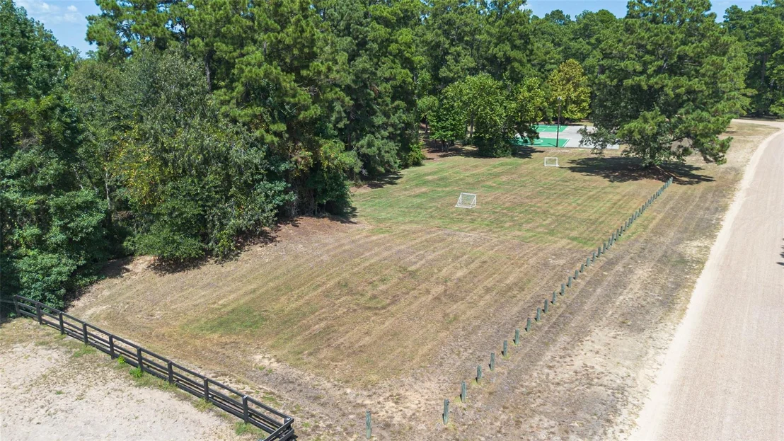 Photo of 8 Smith Loop S