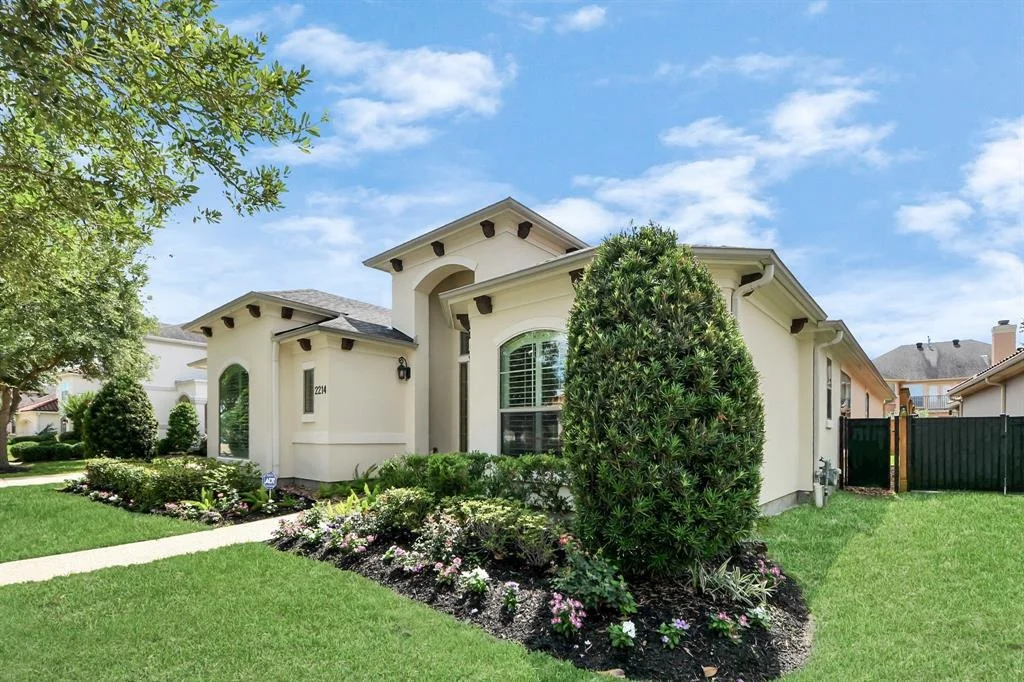 Photo of 2214 Thicket Ridge Lane
