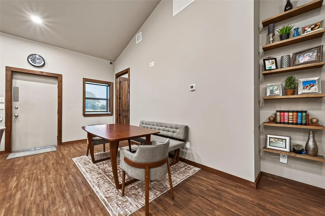 Photo of 22610 Cessna Road