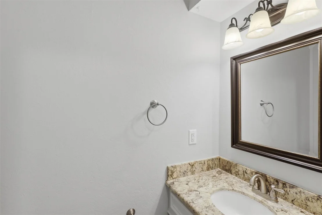 Photo of 19803 Oak Briar Drive