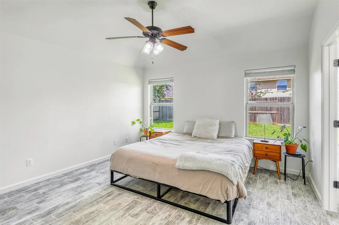Photo of 6015 Wildbriar Lane