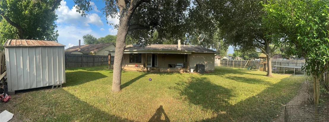 Photo of 7238 Londres Drive