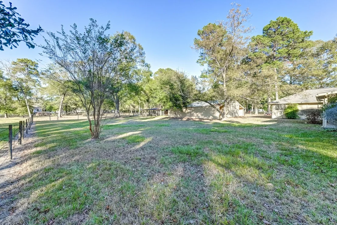 Photo of 25869 Magnolia Drive