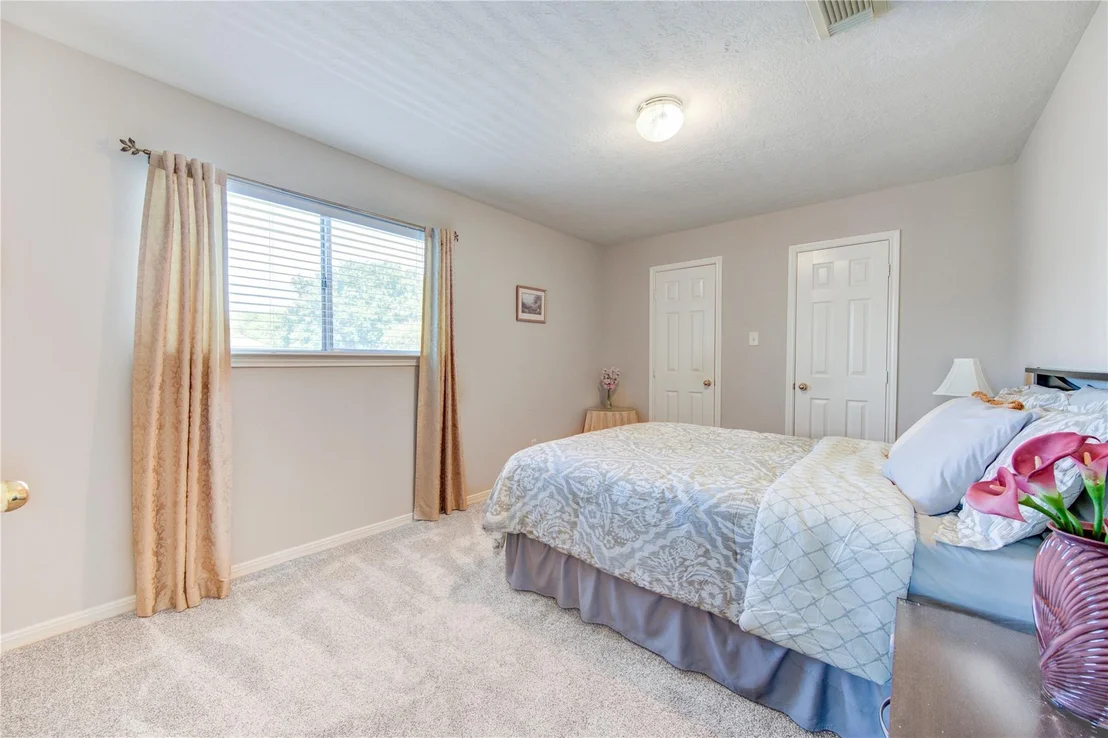 Photo of 19506 Tuscola Lane