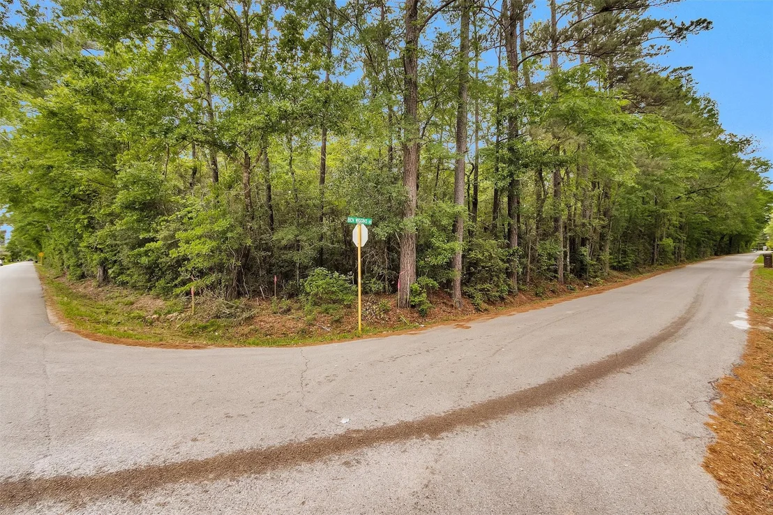 Photo of 15711 Tree Monkey Rd