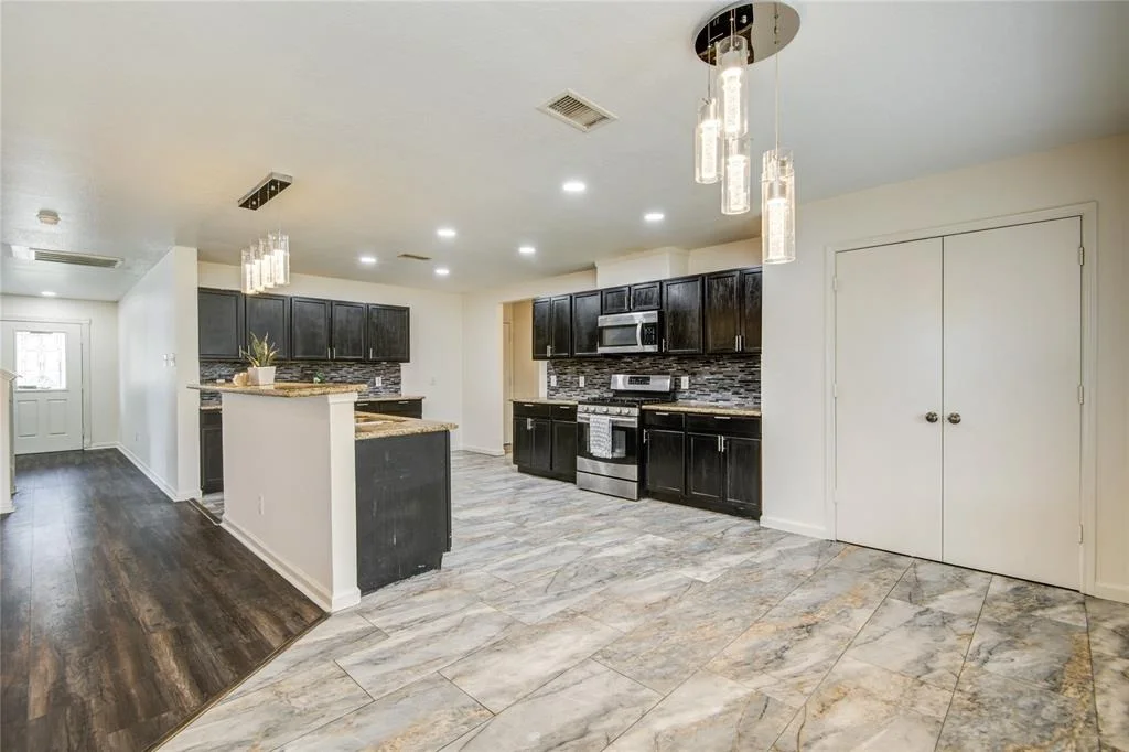 Photo of 1259 Chalk Rock Drive