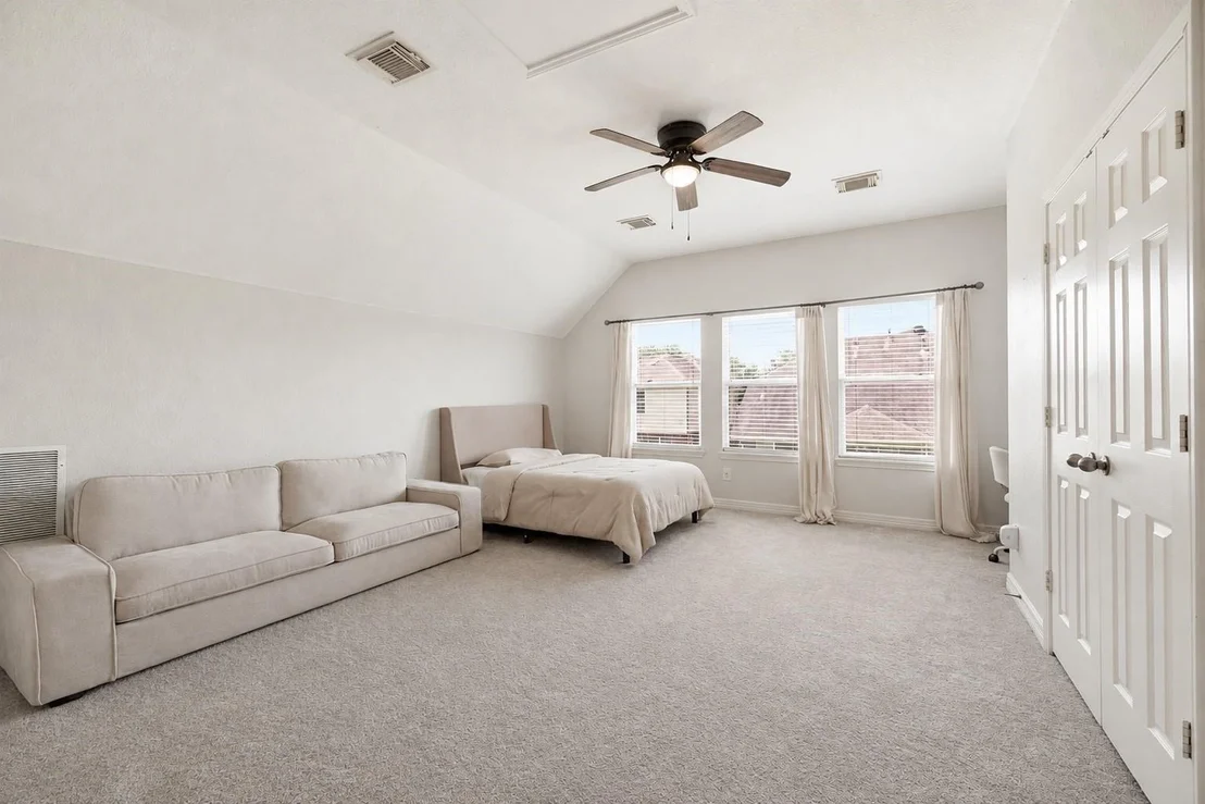 Photo of 20918 Field Manor Lane