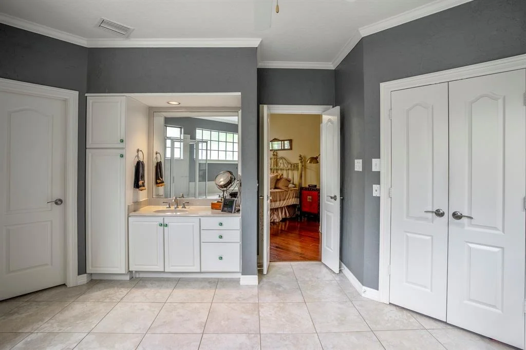 Photo of 66 Meadowridge Place