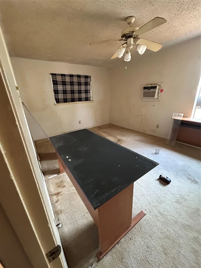 Photo of 25620 Coleman Drive