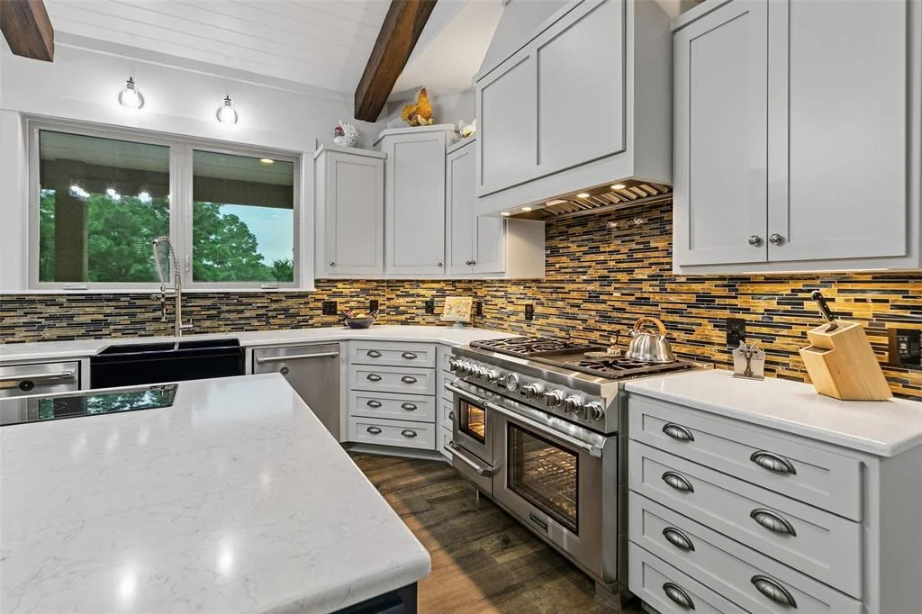 Photo of 815 Valley View Trail
