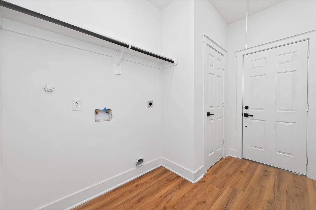 Photo of 1042 Gazing Pine Street