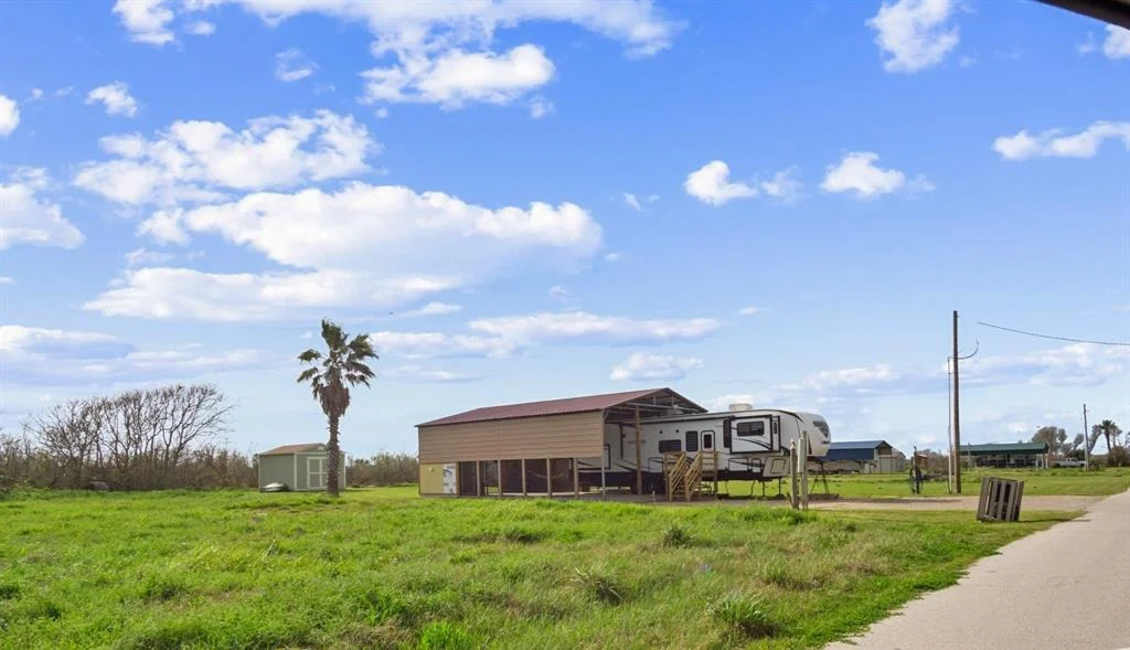 Photo of 1009 Head Hunter Drive