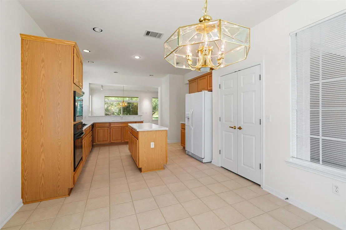 Photo of 103 Brooks Circle