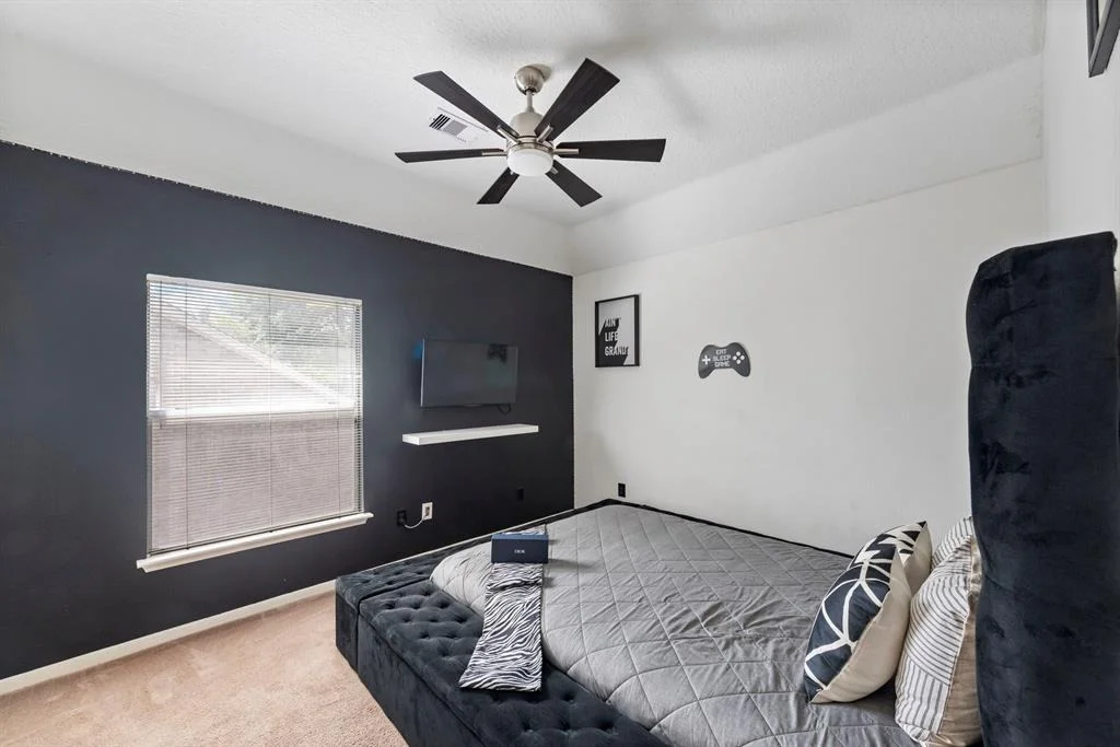 Photo of 14522 Huntmont Drive