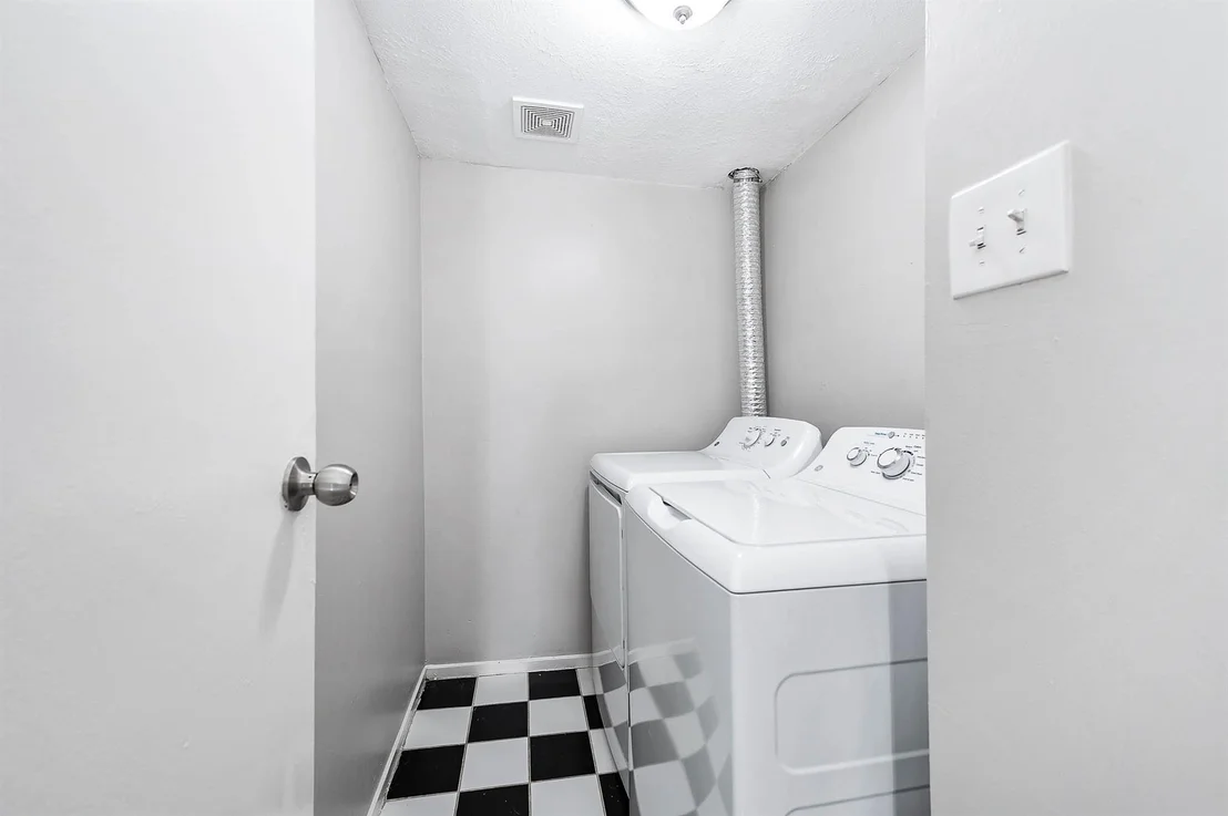 Photo of 8610 Timber View Drive