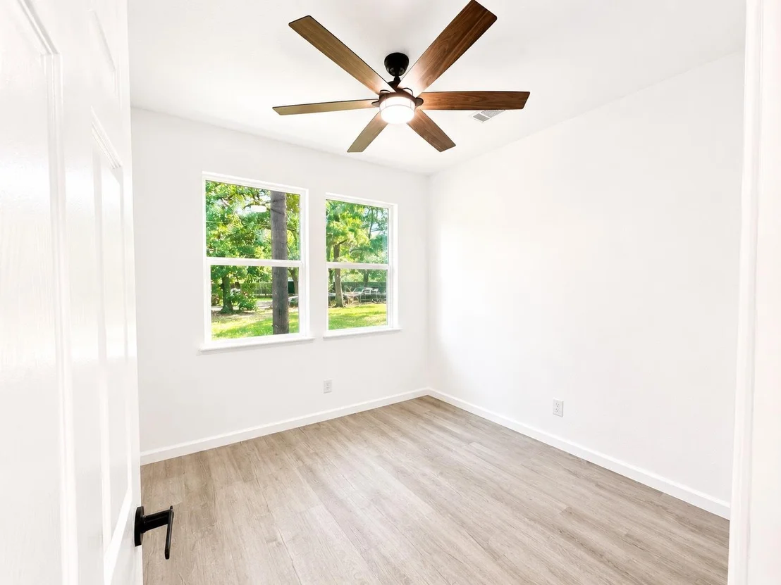 Photo of 1010 Linden Street