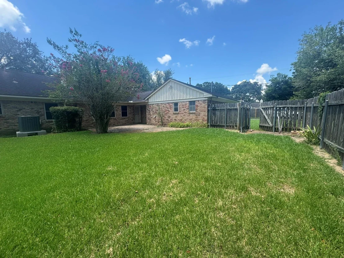Photo of 803 Merry Lane