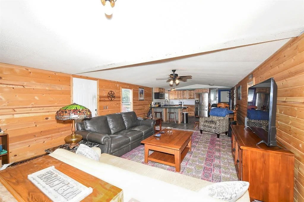 Photo of 438 Oak Trail