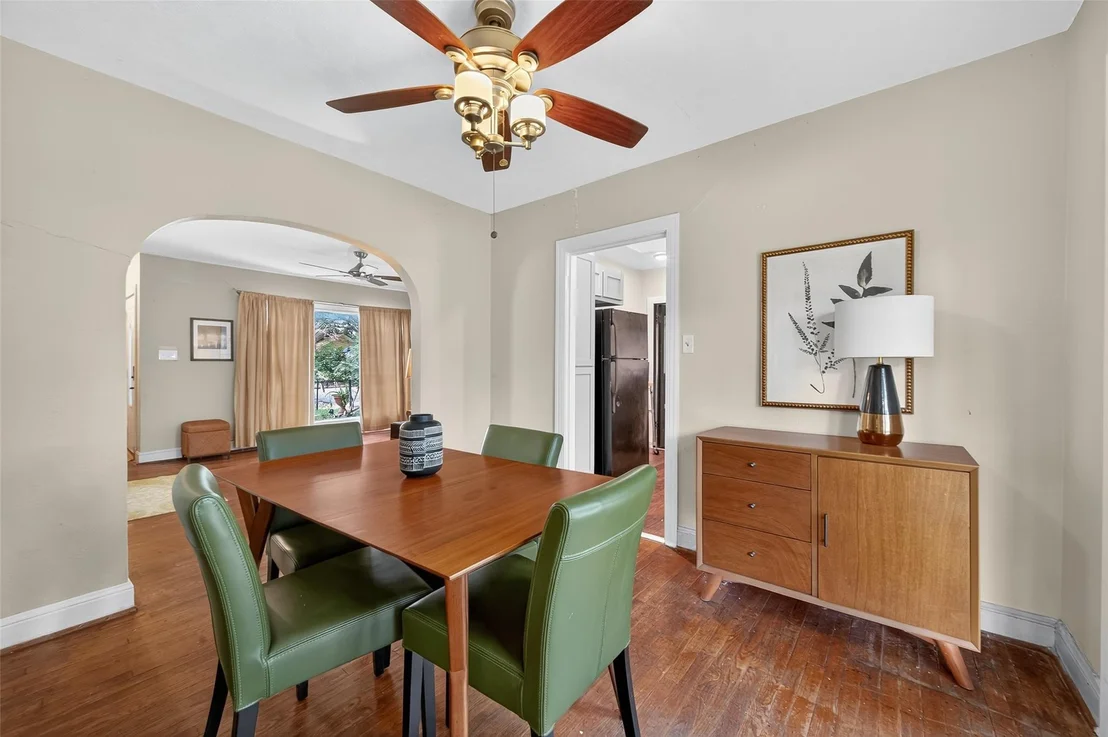 Photo of 5223 Clay Street