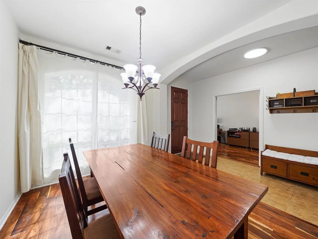 Photo of 19530 Crescent Meadow Drive