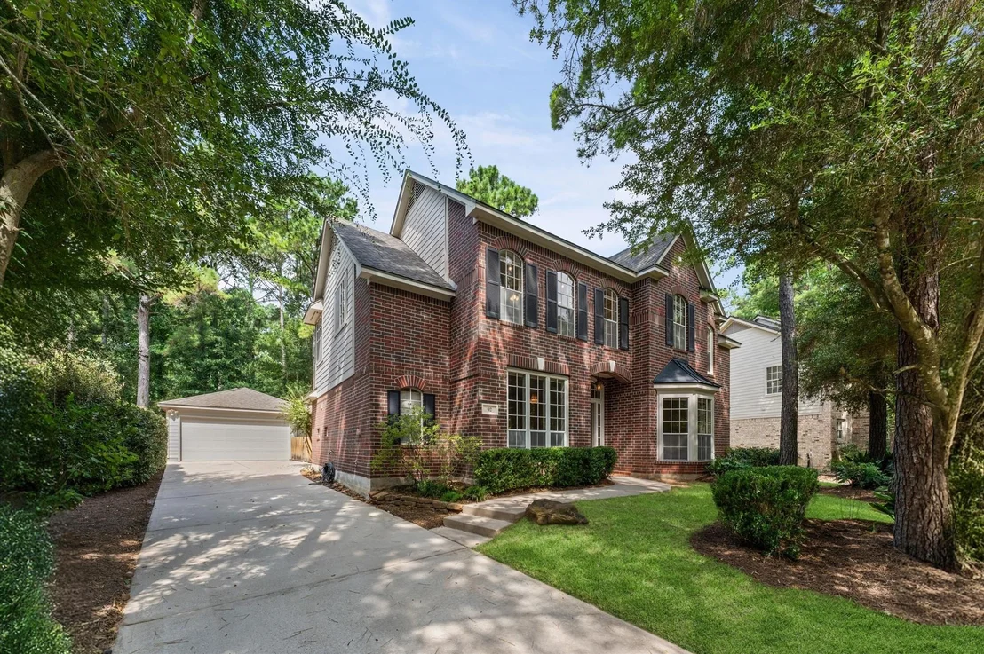 Photo of 92 W Sandalbranch Circle