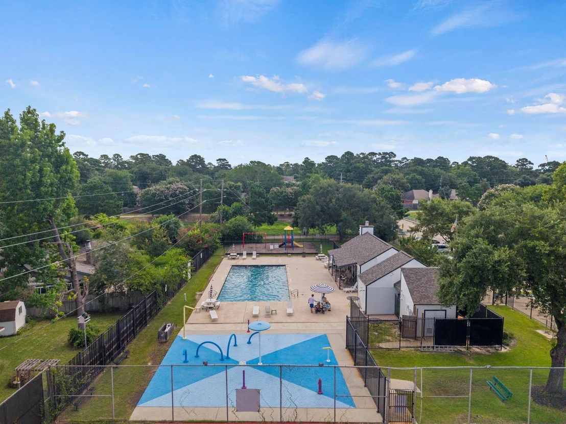 Photo of 16022 Sugar Tree Drive