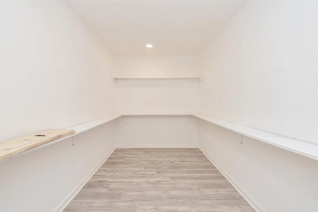 Photo of 4018 Tidewater Drive