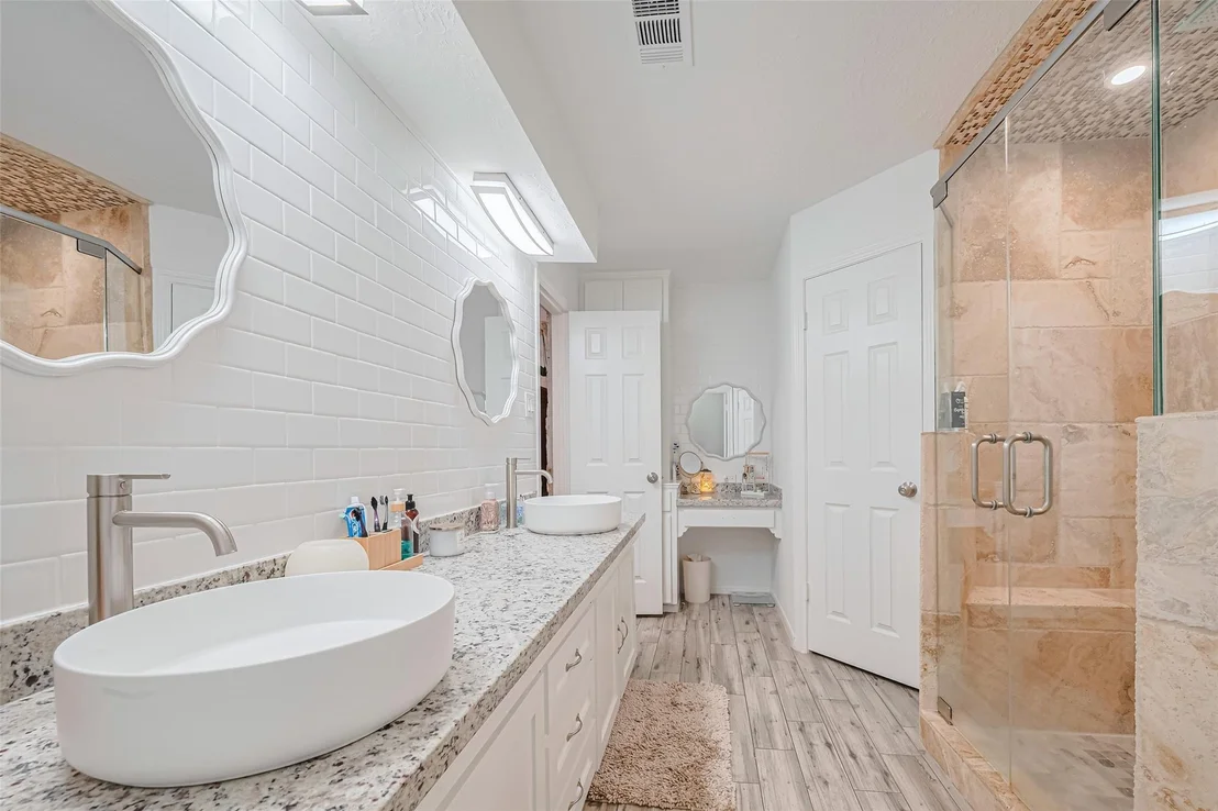 Photo of 218 Beaumont Drive