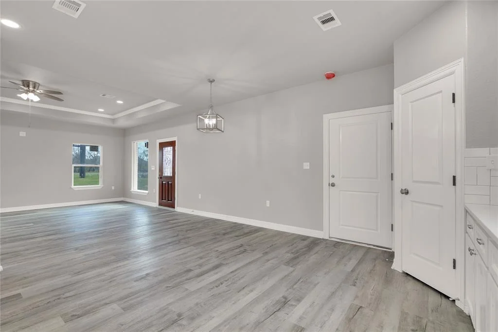 Photo of 409 E Travis