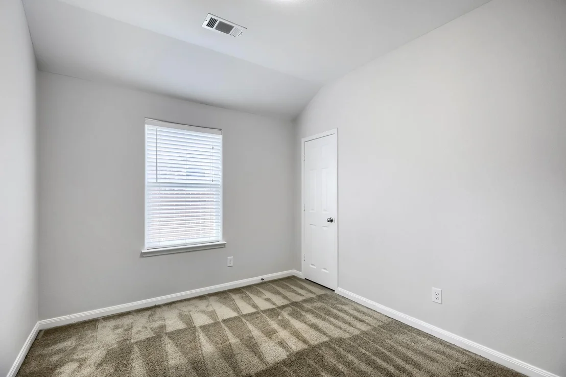 Photo of 324 Meadow View Lane