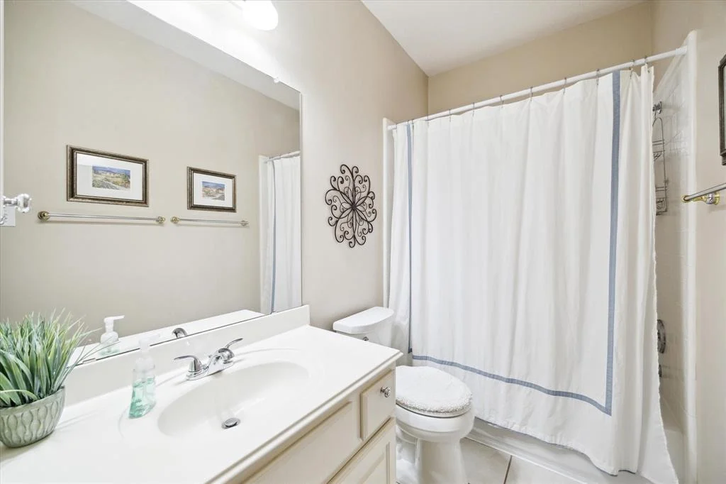 Photo of 3915 Echo Mountain Drive