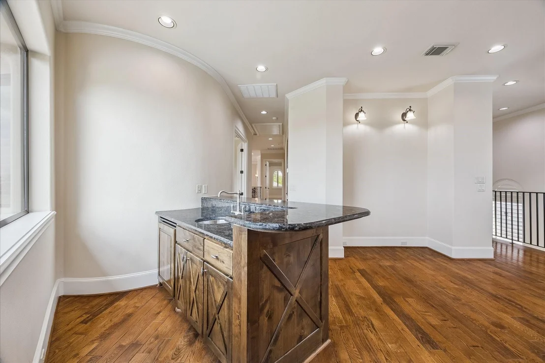 Photo of 503 Constellation Boulevard