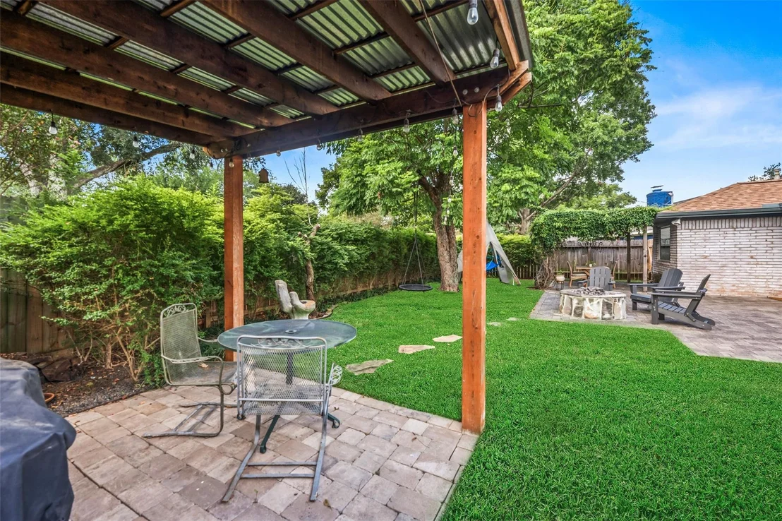Photo of 6207 Spruce Forest Drive
