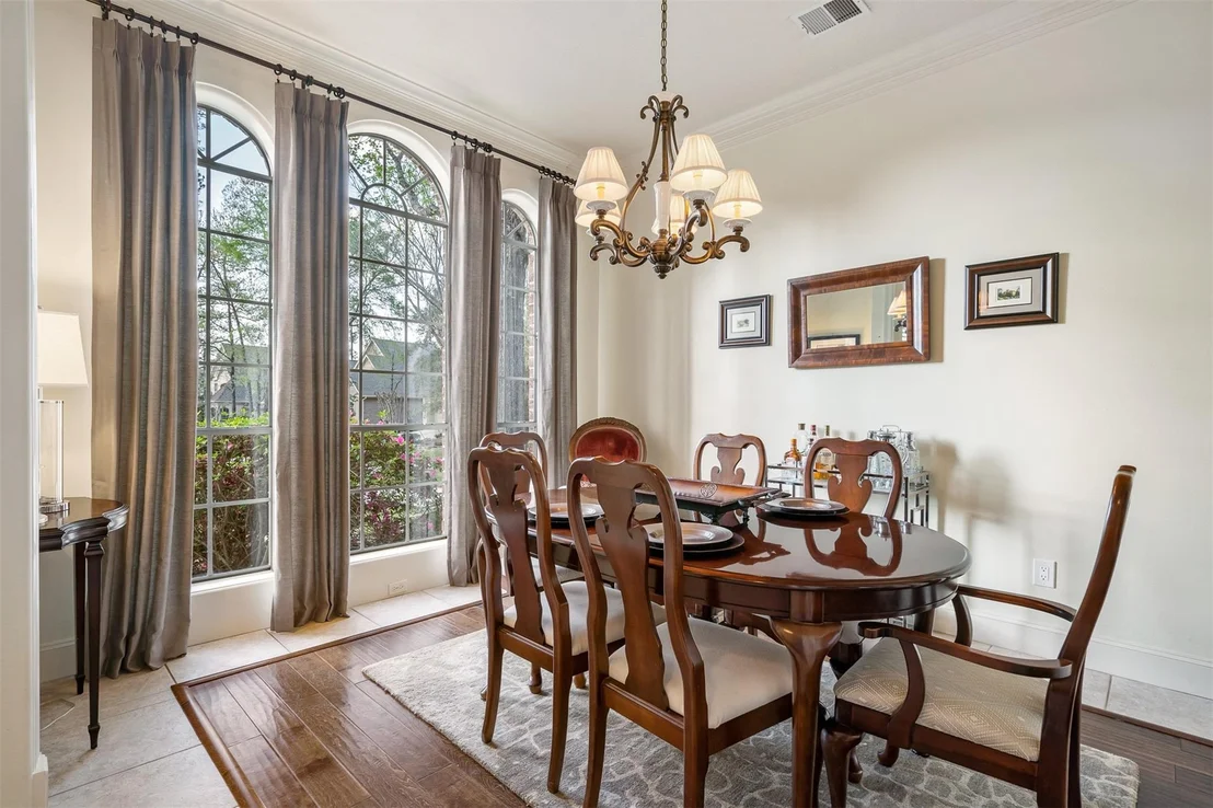 Photo of 2 Lenox Hill Drive