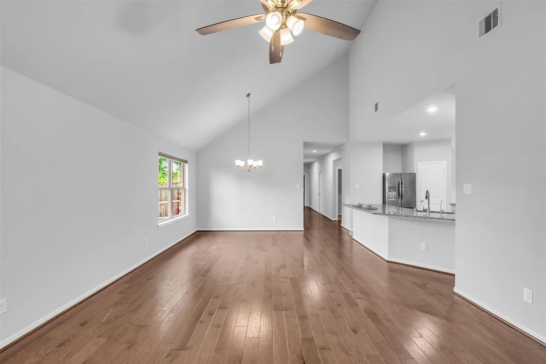 Photo of 9199 White Tail Drive