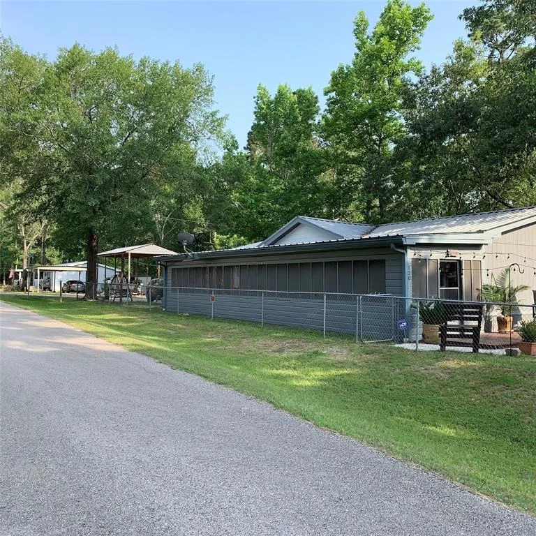 Photo of 120 Peach Tree