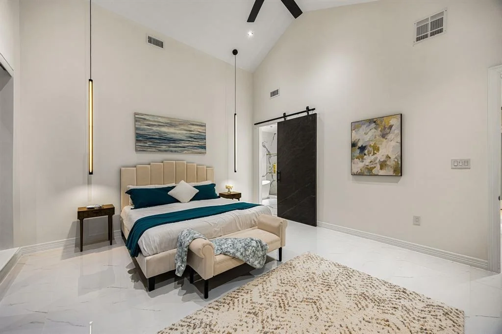 Photo of 3227 River Bend Drive