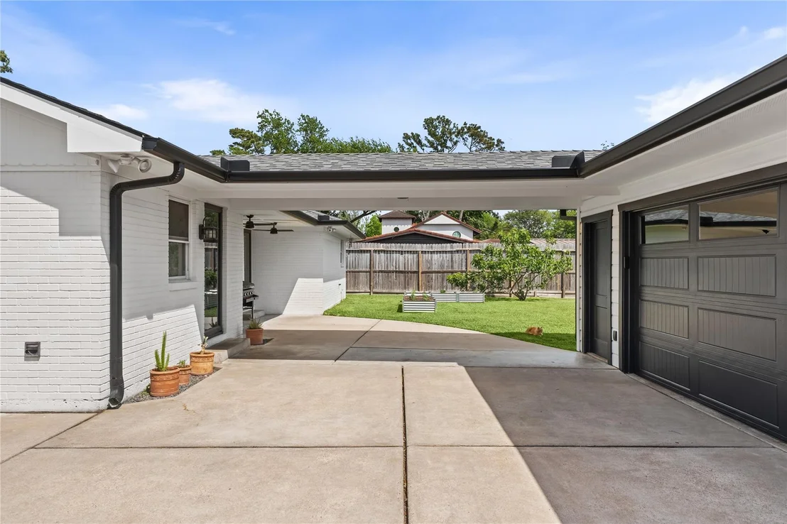Photo of 4509 Brookwoods Drive