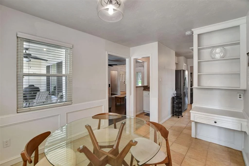 Photo of 11514 Chevy Chase Drive