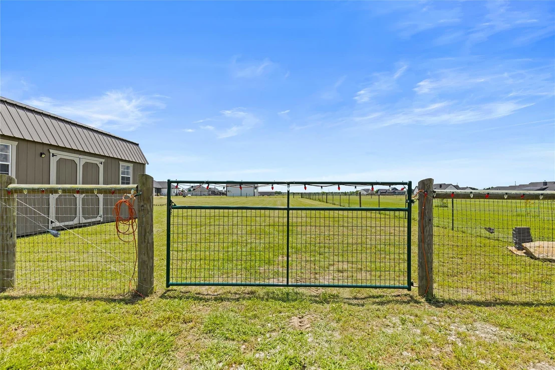 Photo of 5213 County Road 127