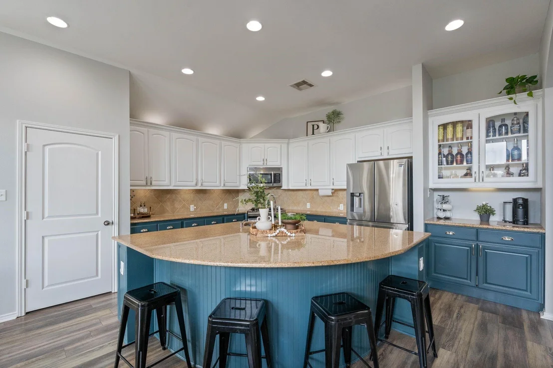Photo of 31823 Forest Oak Lane